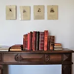 La Colonie Bed and Breakfast 3*