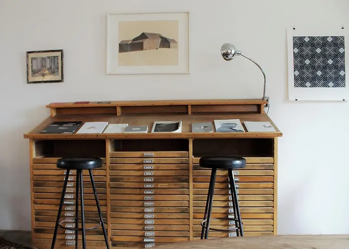 La Colonie Alojamento de Acomodação e Pequeno-almoço Aubrac